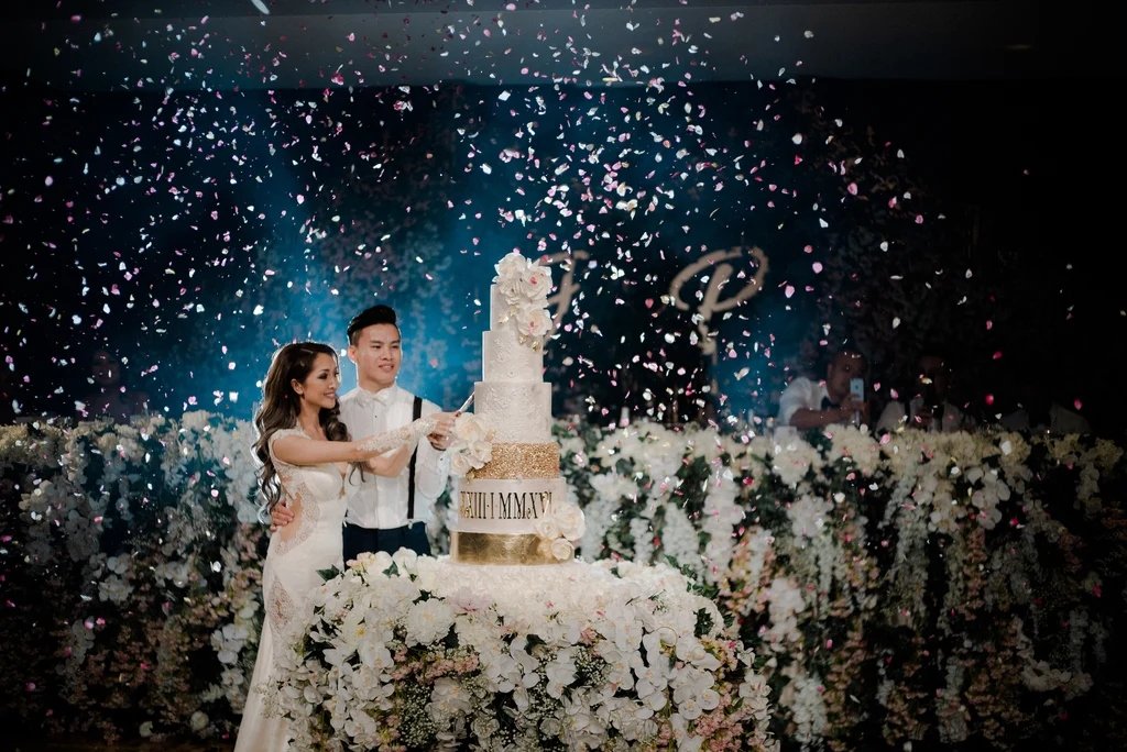 Tiệc Cưới & Gala Dinner Sang Trọng